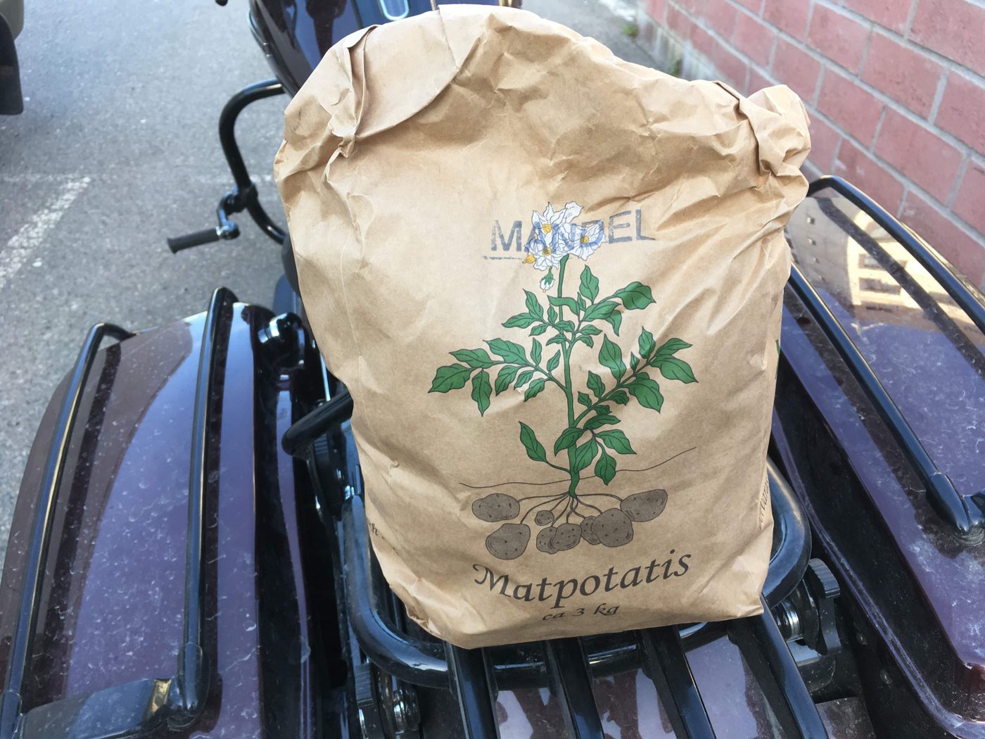 New potatoes from a farm stand
