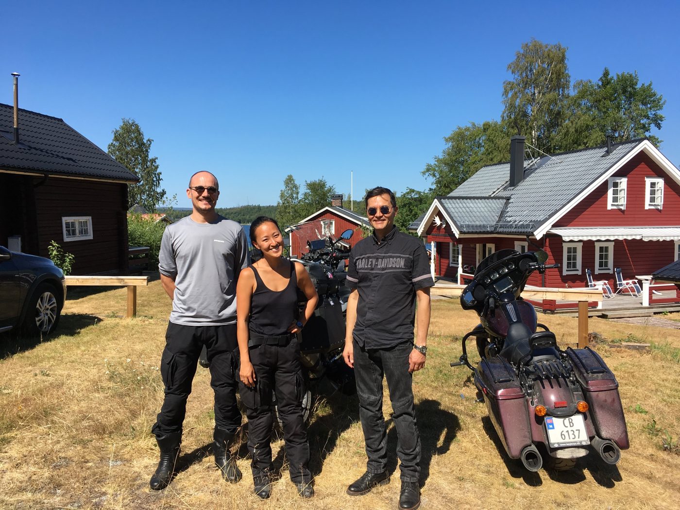 Fellow riders near Örnsköldsvik