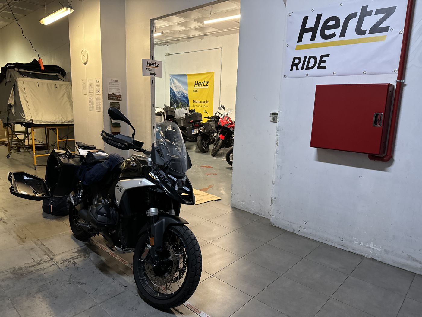Pickup at Hertz Ride