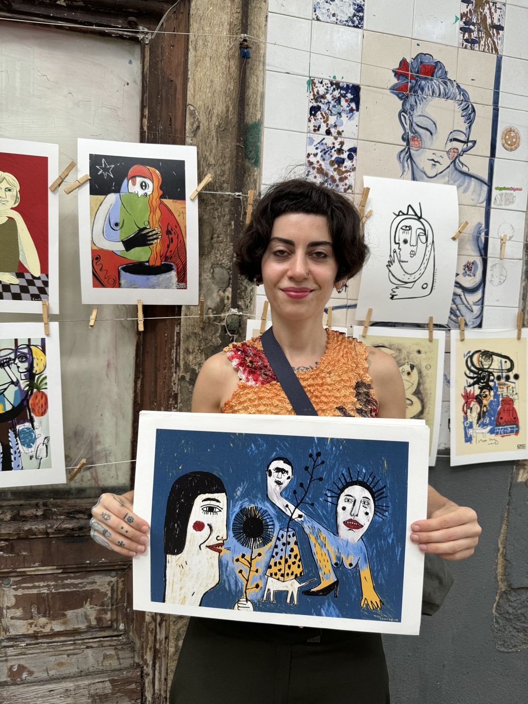 A Lisbon artist with her prints