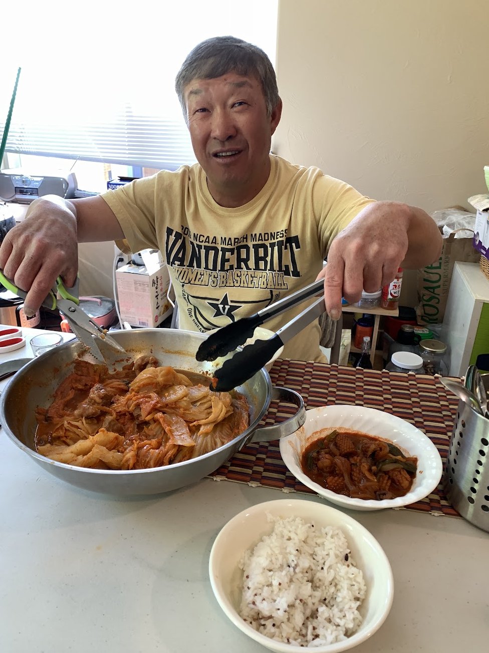 A home-cooked Korean dinner with a friend