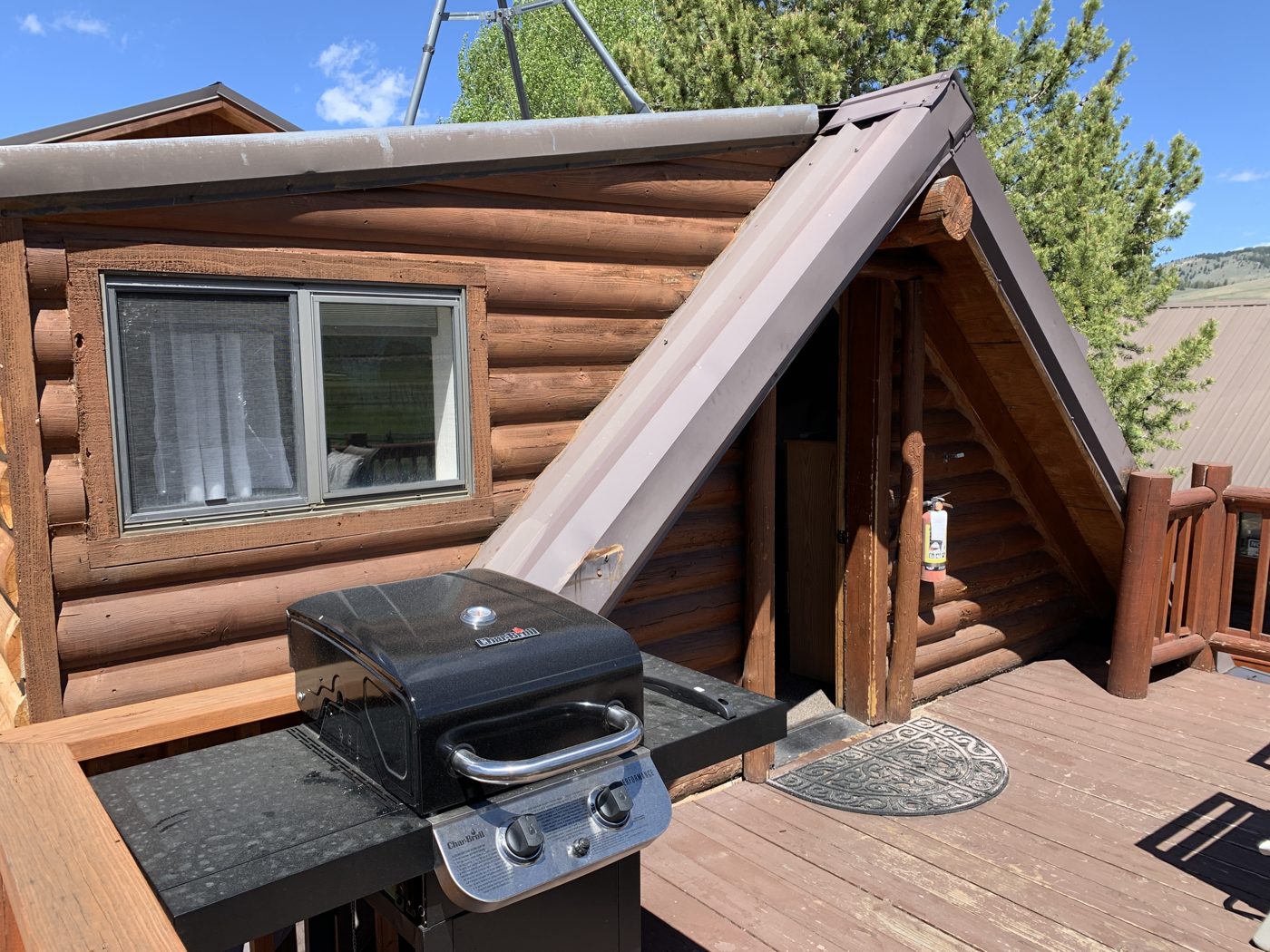 The cabin at Redfish