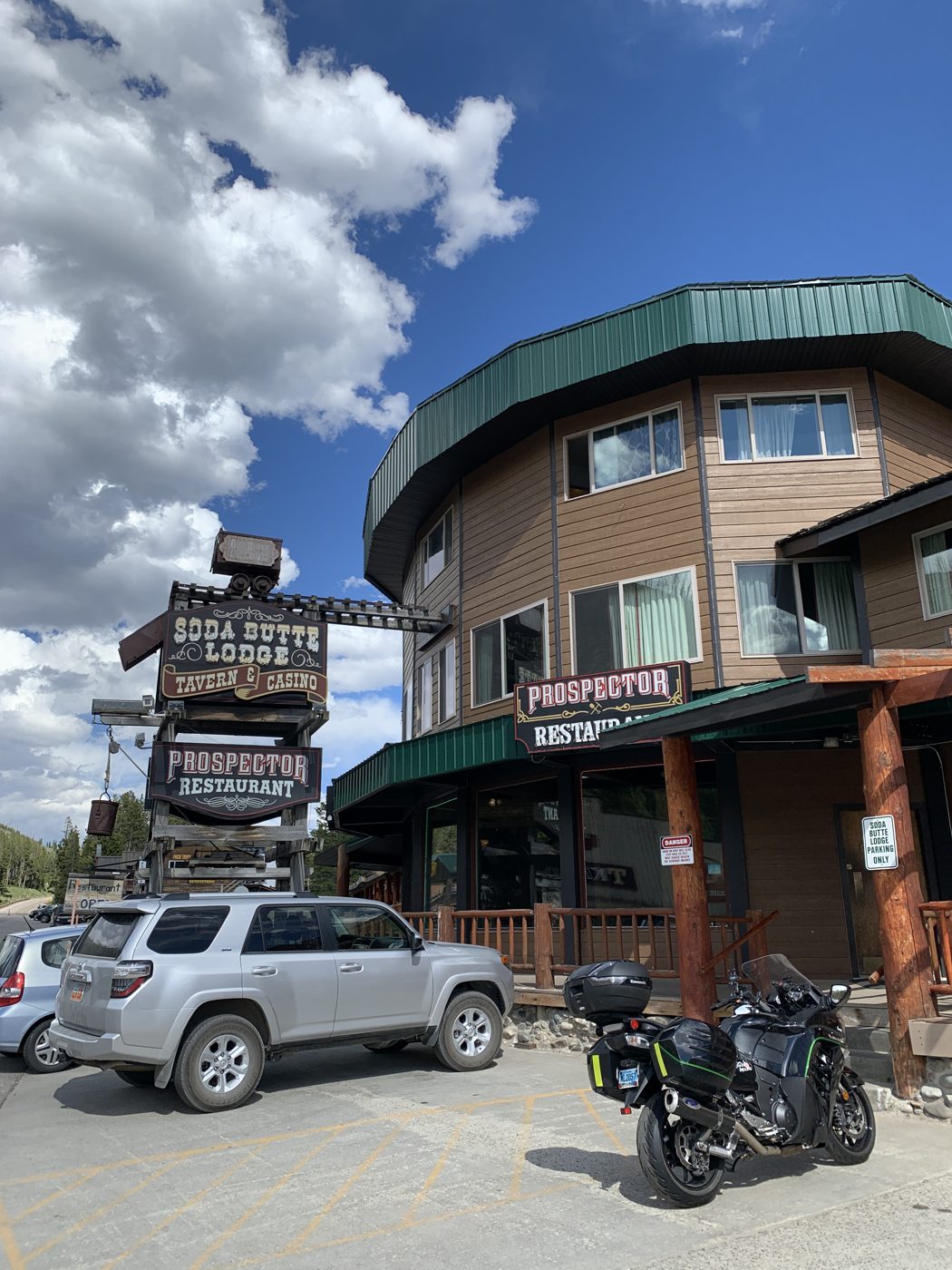Soda Butte Lodge, Cooke City