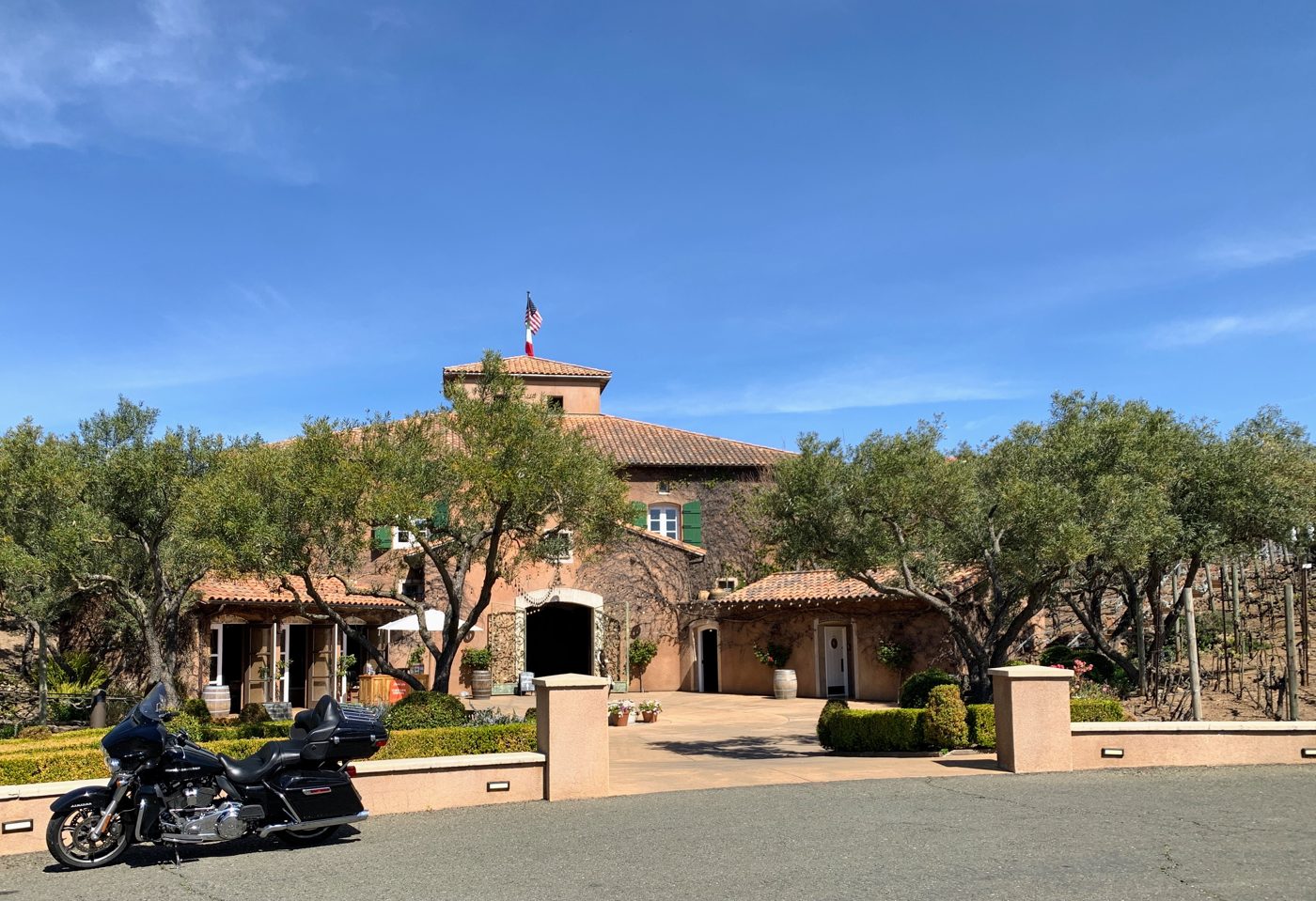 A winery on the way into Sonoma