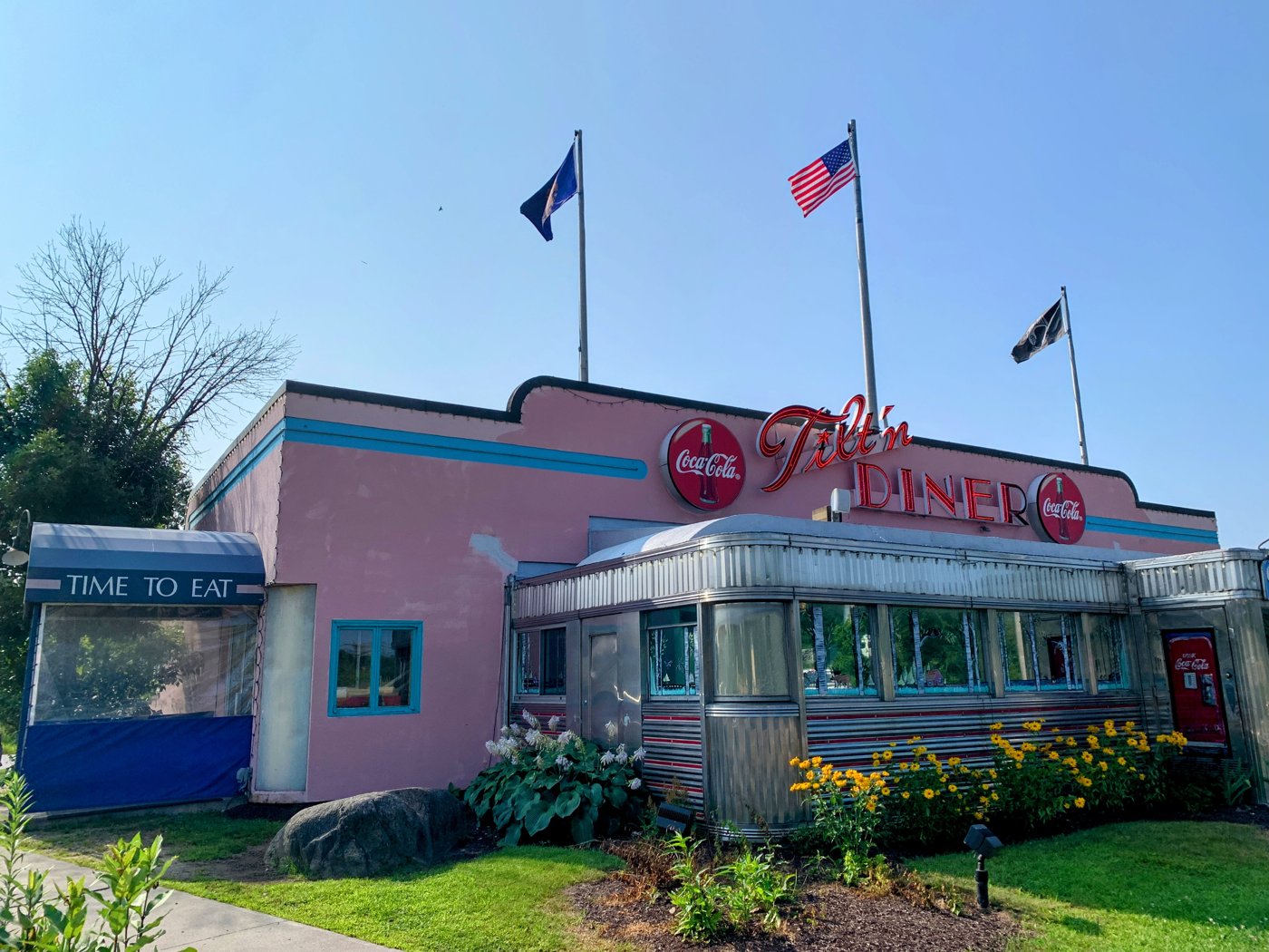 Tilt’n Diner, Tilton