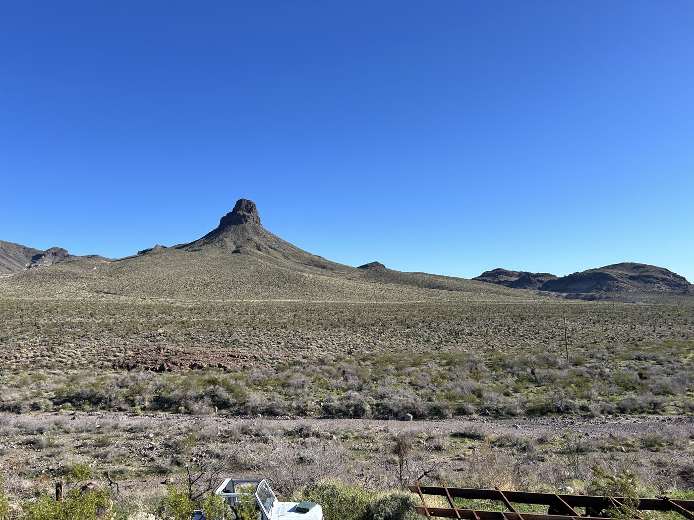 Thimble Butte on Route 66